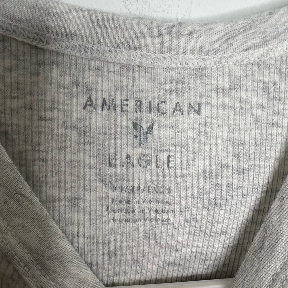 Lot Of Three American Eagle Tops Size XS - Picture 3 of 10